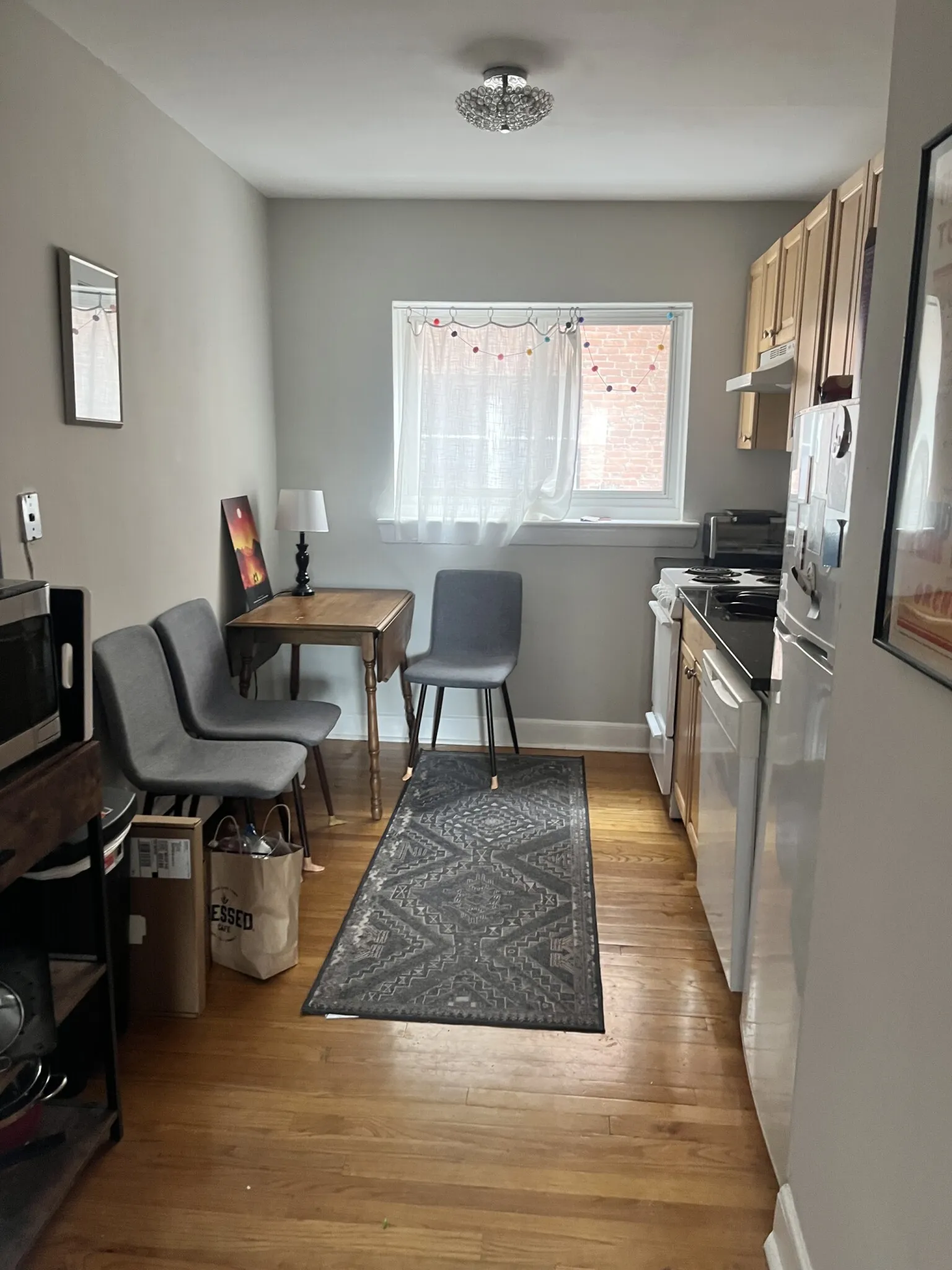 2 bed, 1 bath apartment for rent at 69 Chiswick Rd Unit 3, Brighton — photo 10 of 26