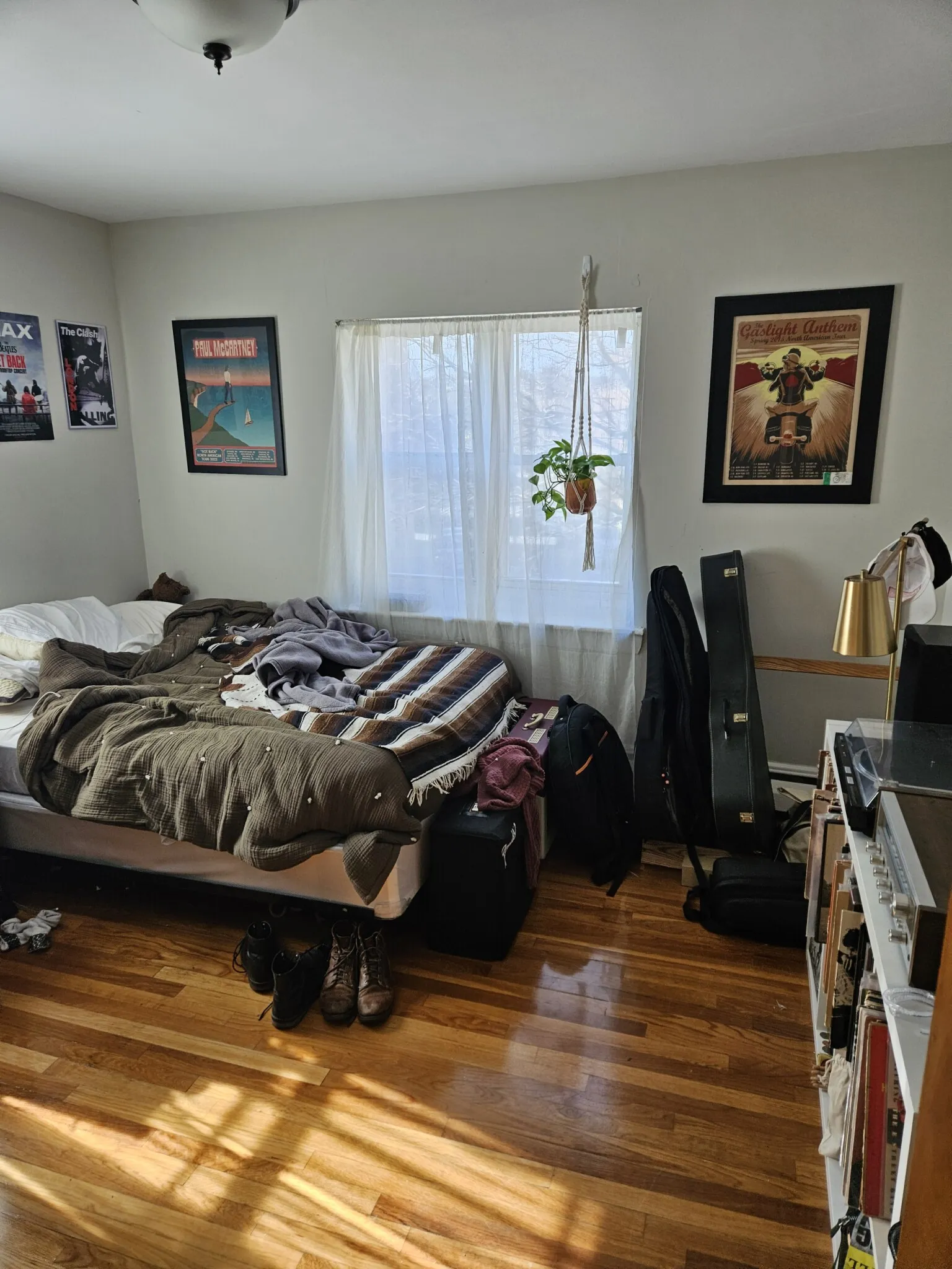 2 bed, 1 bath apartment for rent at 69 Chiswick Rd Unit 3, Brighton — photo 21 of 26