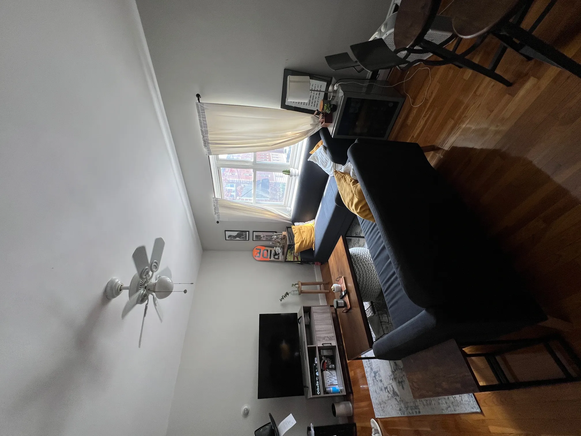 1 bed, 1 bath apartment for rent at 69 Chiswick Rd Unit 4, Brighton — photo 2 of 16