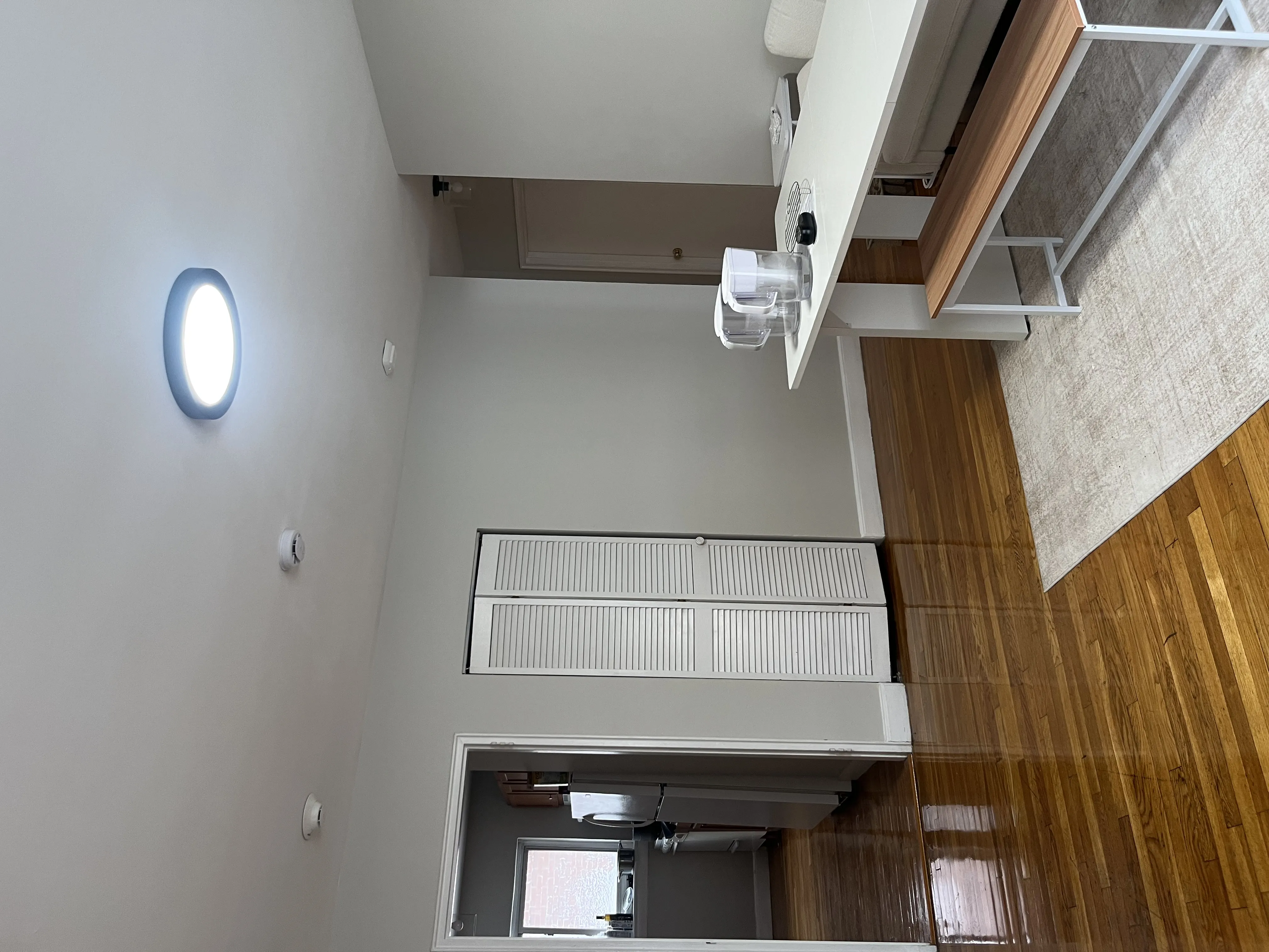 2 bed, 1 bath apartment for rent at 69 Chiswick Rd Unit 6, Brighton — photo 3 of 24