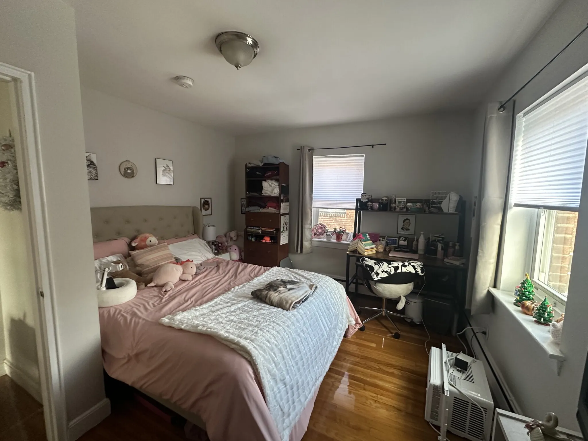 2 bed, 1 bath apartment for rent at 69 Chiswick Rd Unit 6, Brighton — photo 18 of 24
