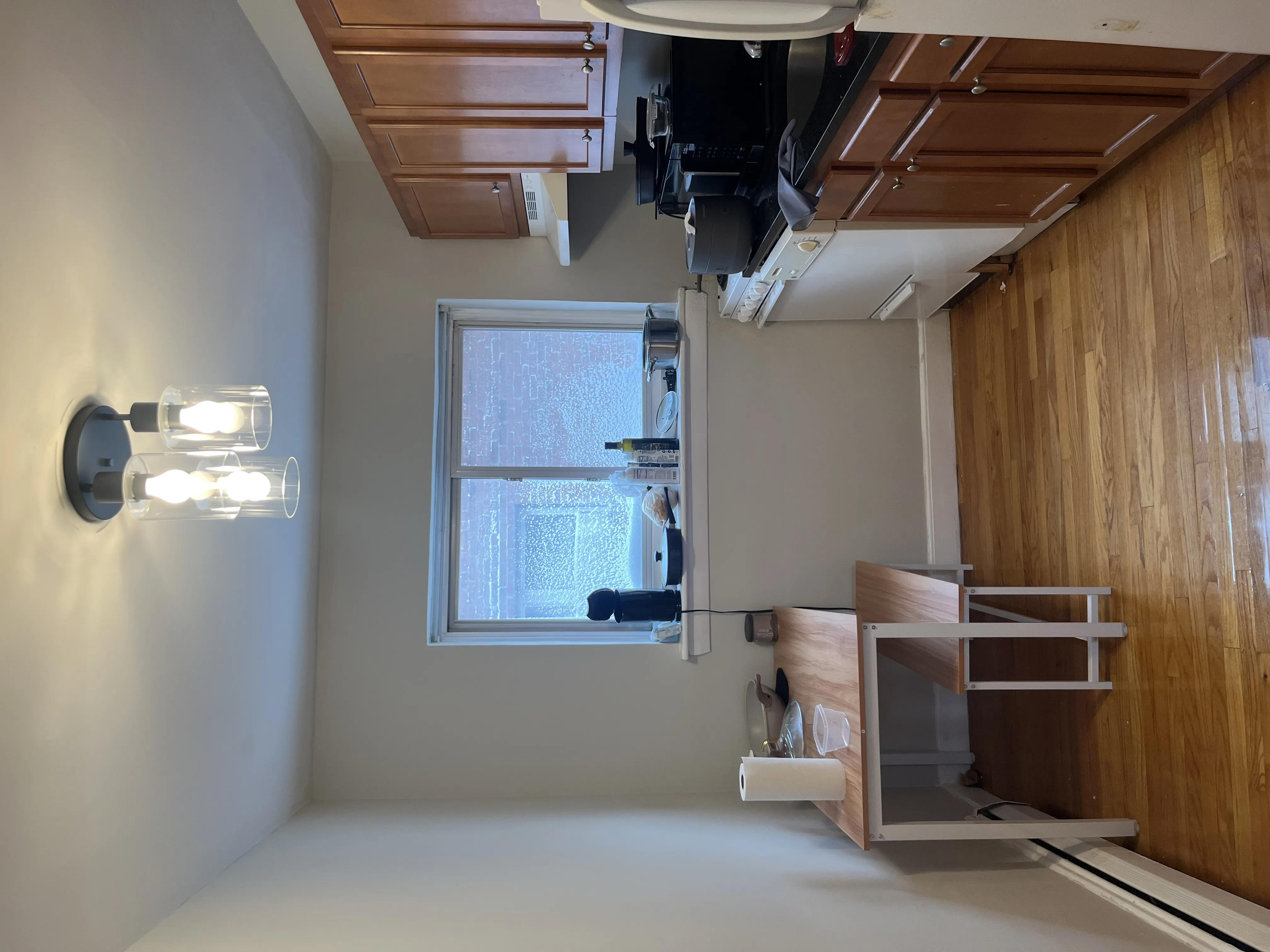2 bed, 1 bath apartment for rent at 69 Chiswick Rd Unit 6, Brighton — photo 5 of 24