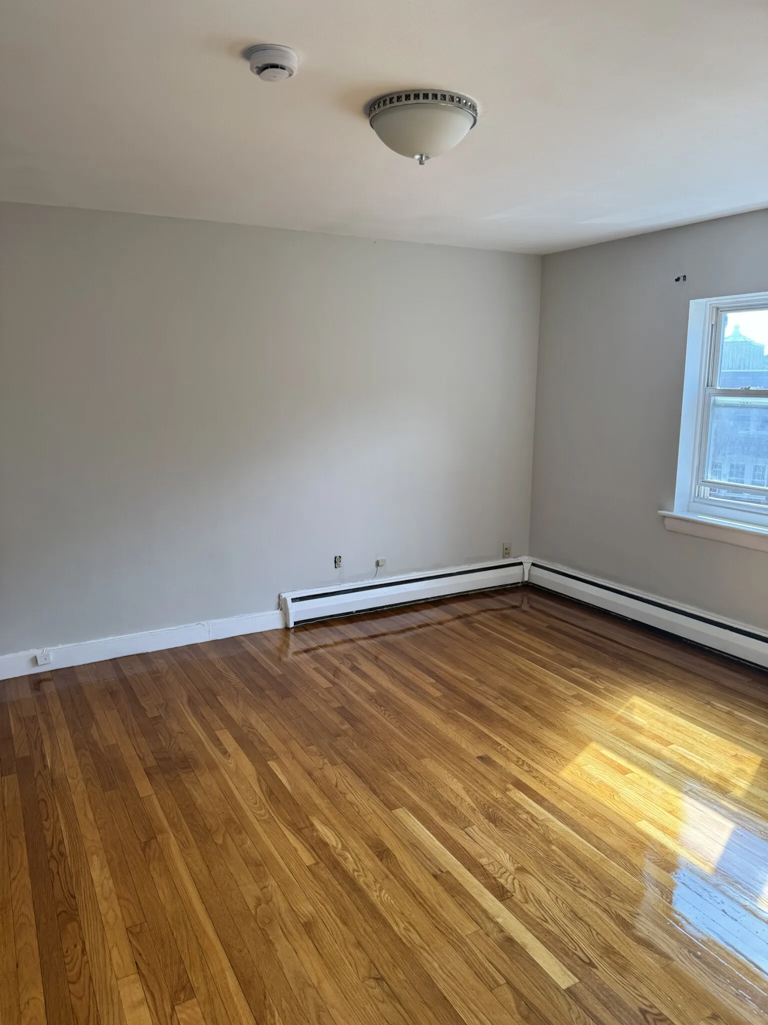 2 bed, 1 bath apartment for rent at 69 Chiswick Rd Unit 9, Brighton — photo 1 of 19