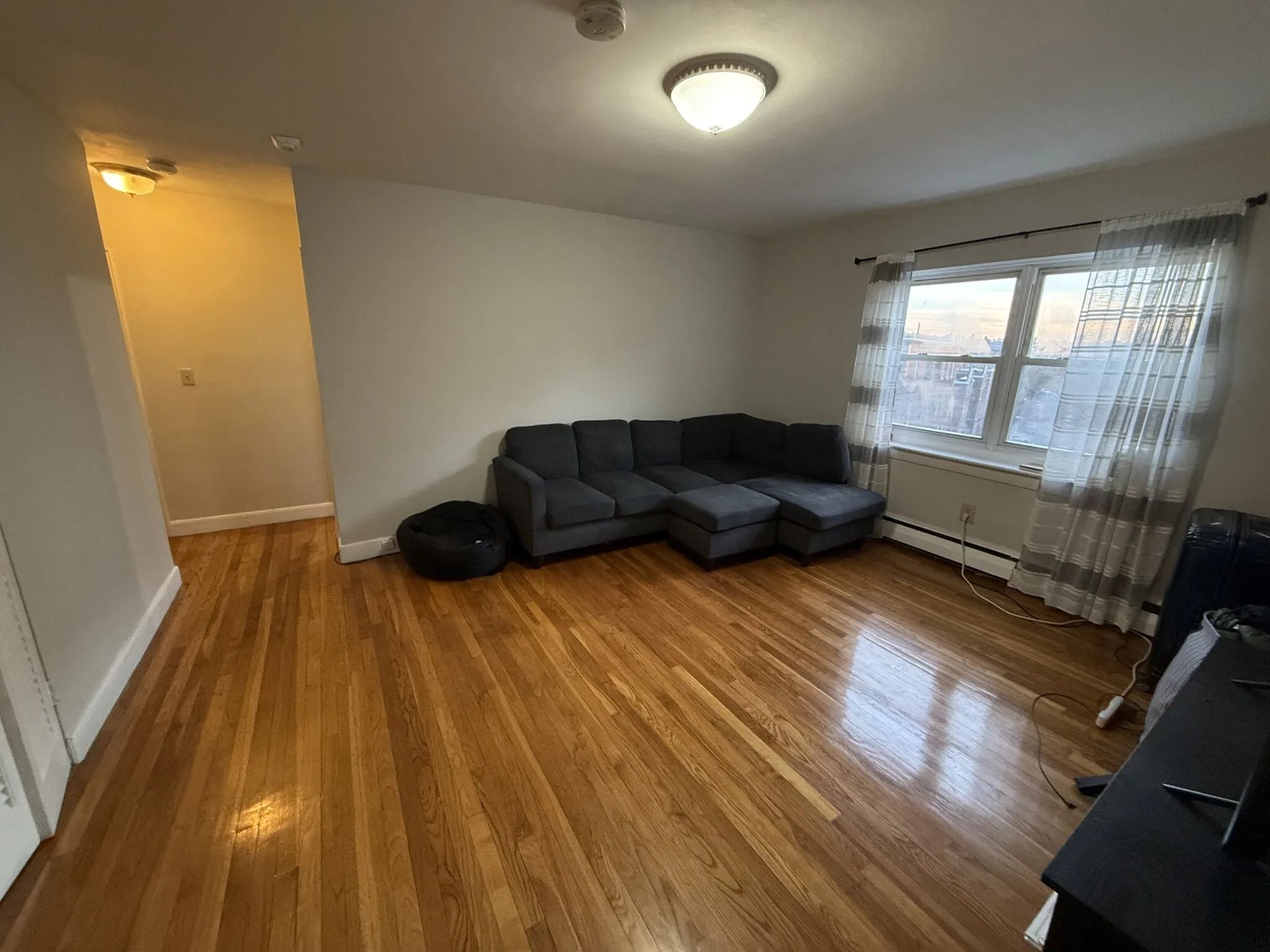 2 bed, 1 bath apartment for rent at 69 Chiswick Rd Unit 9, Brighton — photo 7 of 19