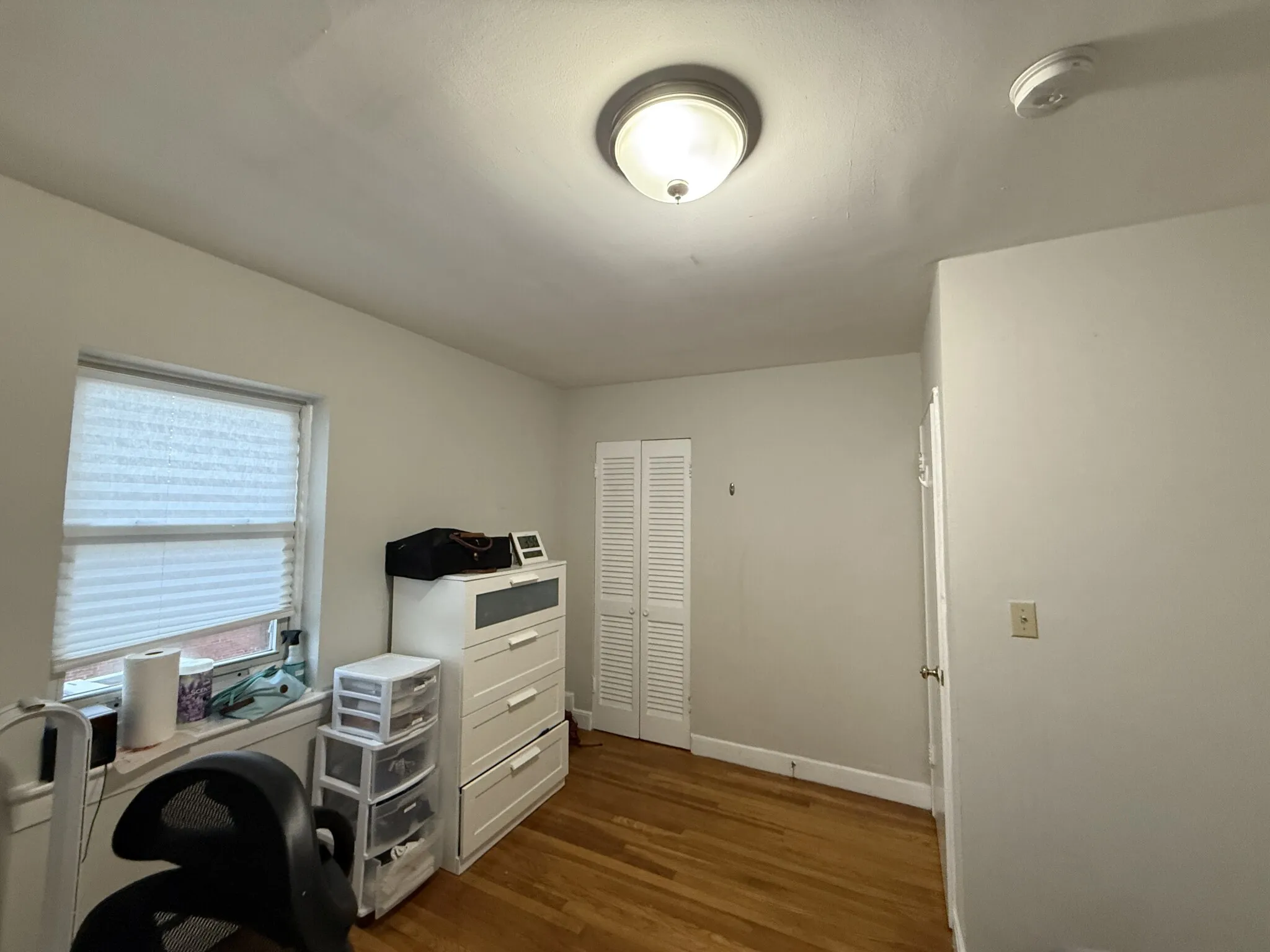 2 bed, 1 bath apartment for rent at 69 Chiswick Rd Unit 9, Brighton — photo 11 of 19