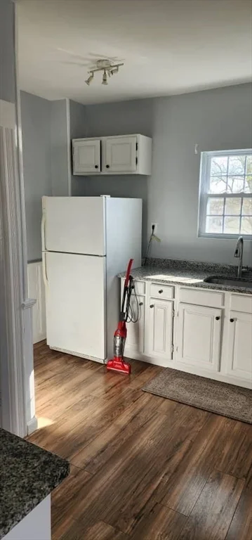 2 bed, 1 bath apartment for rent at 69 Clews Unit 2, Pawtucket — photo 8 of 8