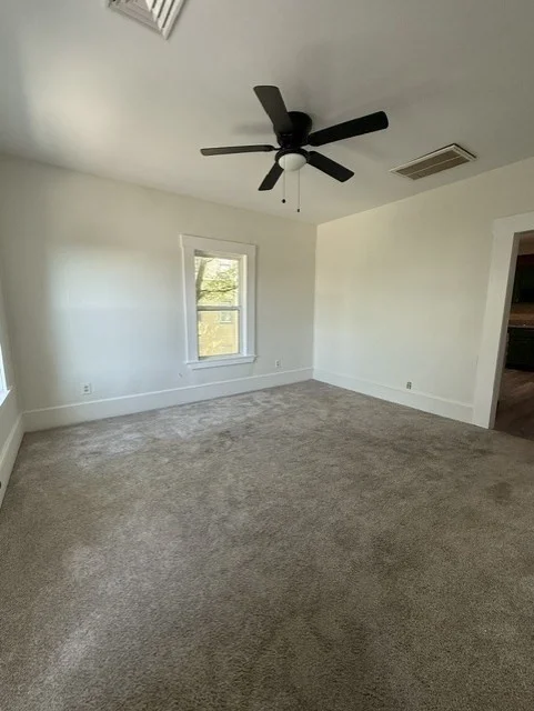 2 bed, 1 bath apartment for rent at 69 E Central St Unit 2, Worcester — photo 3 of 9