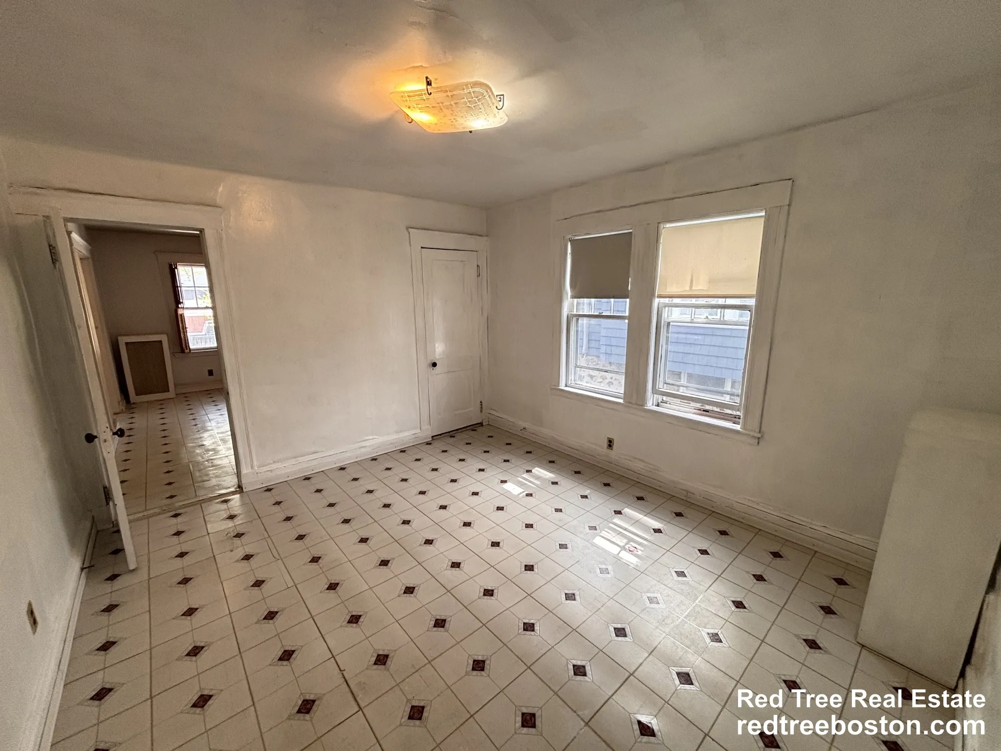 3 bed, 1 bath apartment for rent at 69 Euston Rd Unit 1, Brighton — photo 8 of 14