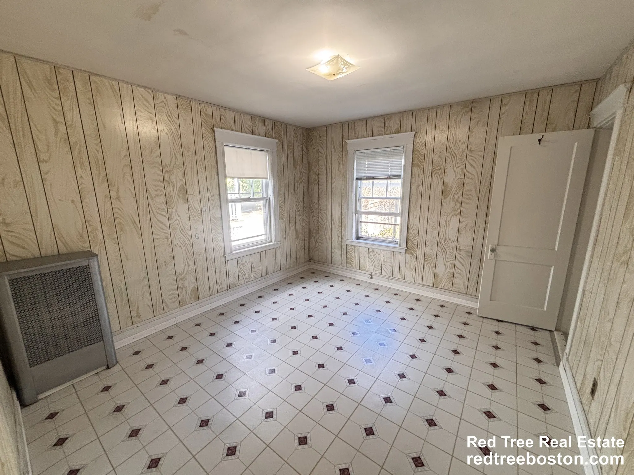 3 bed, 1 bath apartment for rent at 69 Euston Rd Unit 1, Brighton — photo 10 of 14