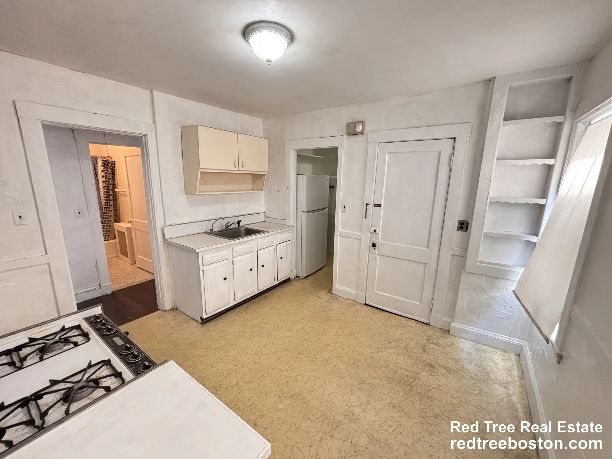 3 bed, 1 bath apartment for rent at 69 Euston Rd Unit 1, Brighton — photo 6 of 14