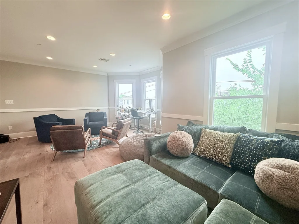 2 bed, 2 bath apartment for rent at 69 Falcon St Unit 3, East Boston — photo 6 of 18