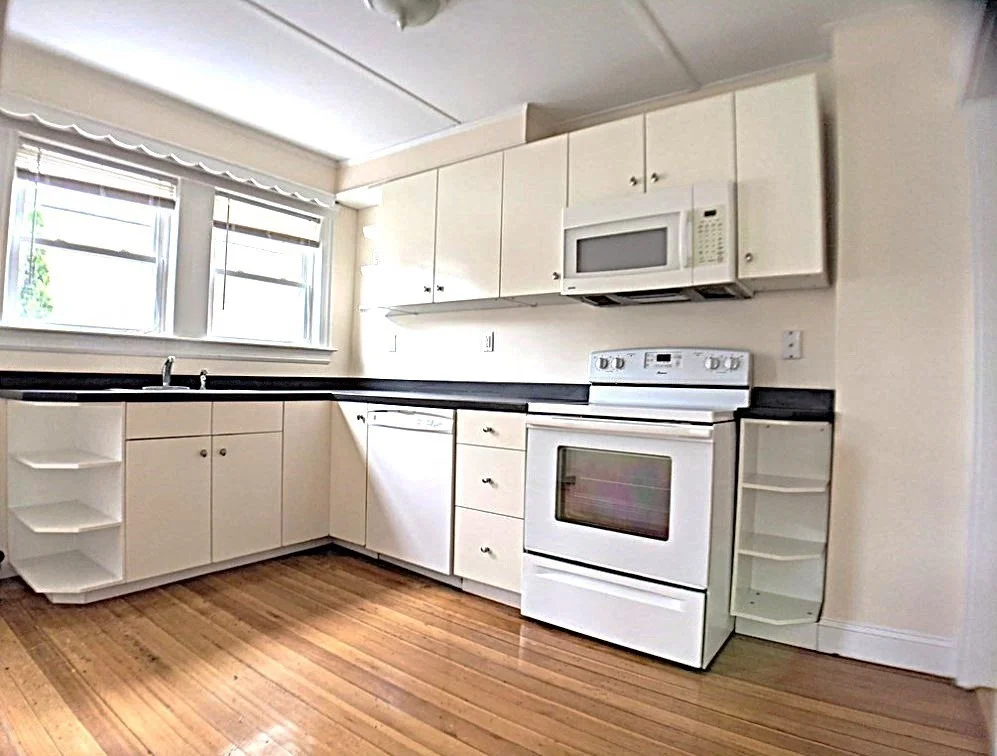 2 bed, 1 bath apartment for rent at 69 First Unit 2, Wellington — photo 1 of 11
