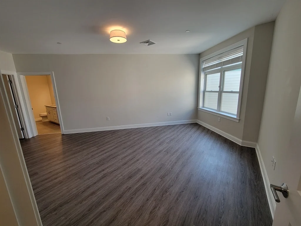 2 bed, 2 bath apartment for rent at 69 Foundry St Unit 508, Wakefield — photo 9 of 25
