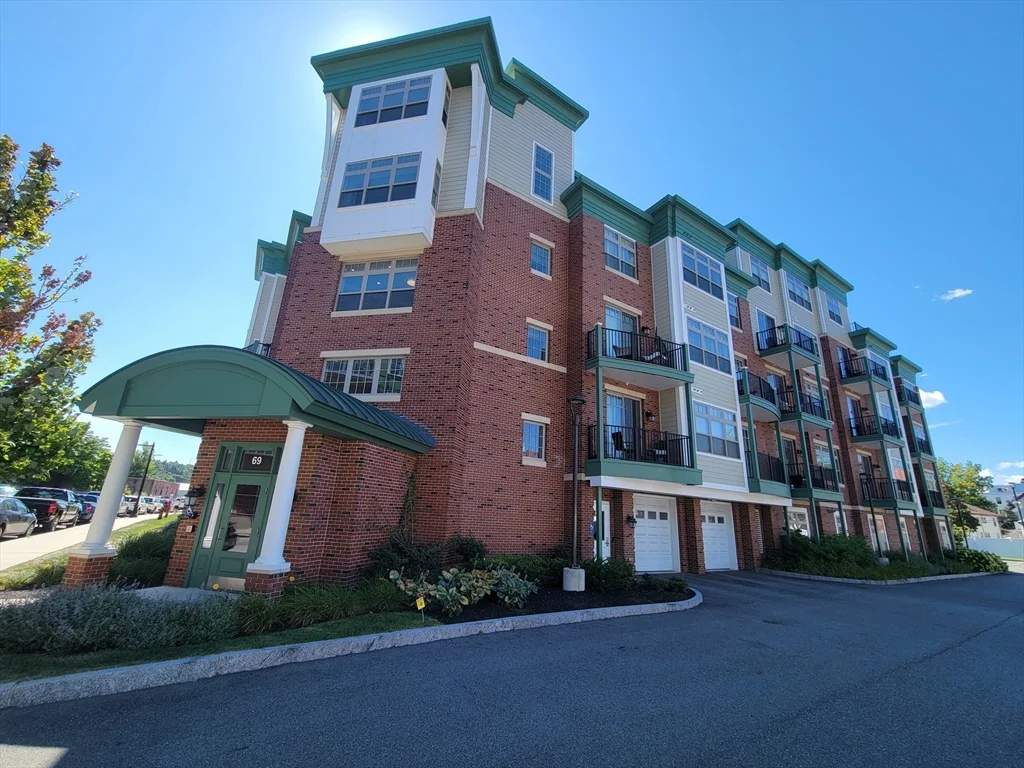 2 bed, 2 bath apartment for rent at 69 Foundry St Unit 508, Wakefield