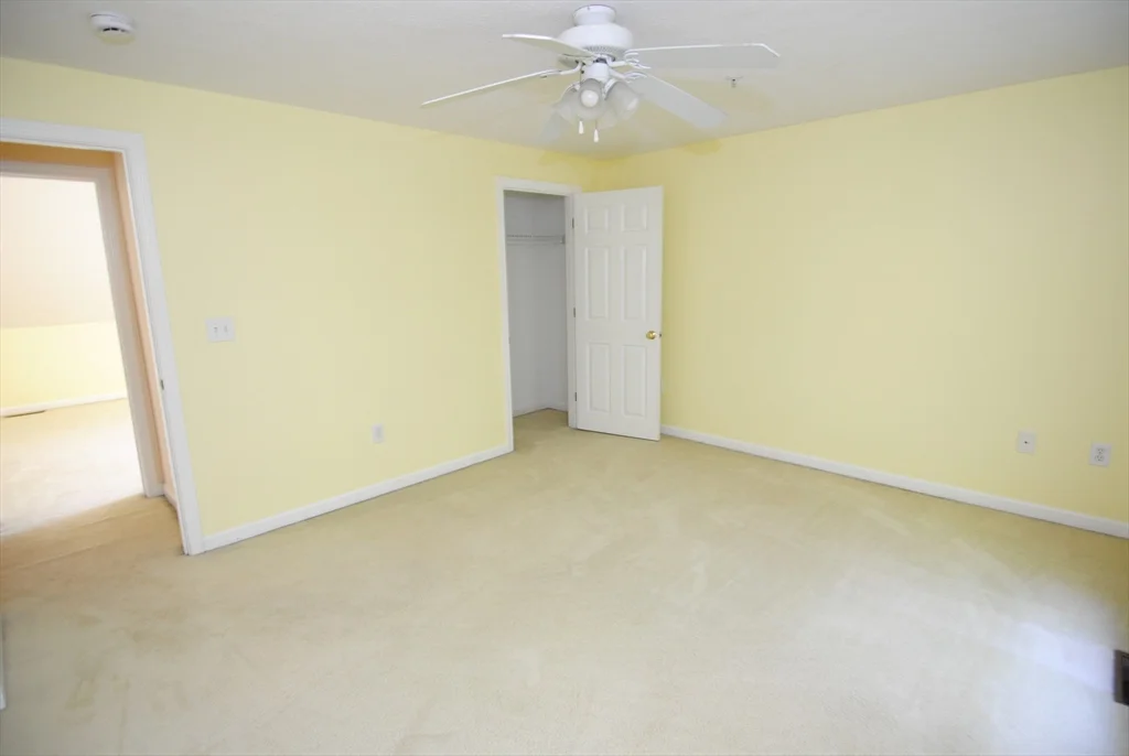 3 bed, 2 bath apartment for rent at 69 Georgetown Unit 69, Nashua — photo 18 of 24