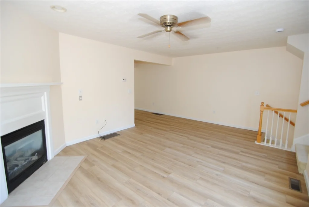 3 bed, 2 bath apartment for rent at 69 Georgetown Unit 69, Nashua — photo 9 of 24