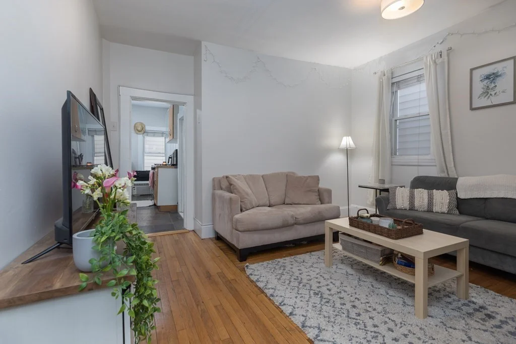 2 bed, 1 bath apartment for rent at 69 I St Unit 1, South Boston — photo 2 of 11
