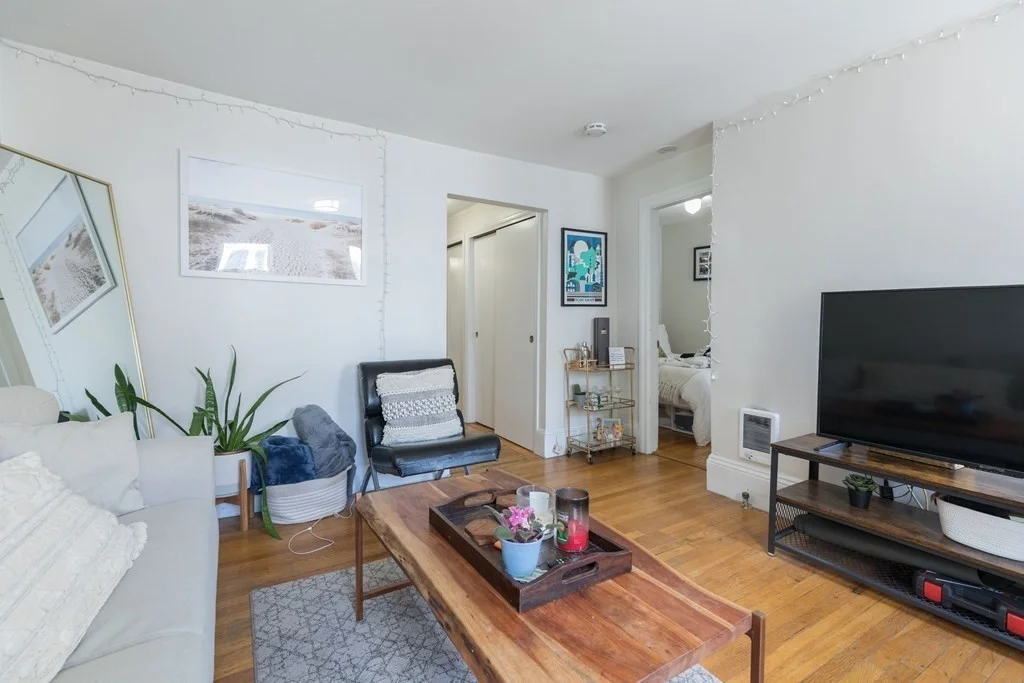 2 bed, 1 bath apartment for rent at 69 I St Unit 3, South Boston — photo 2 of 14