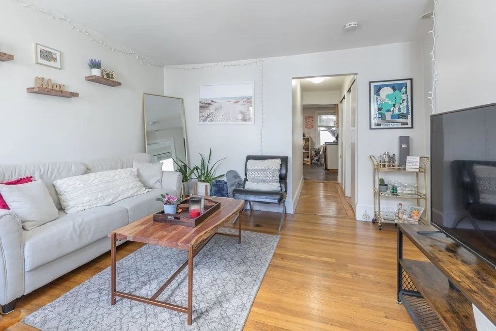 2 bed, 1 bath apartment for rent at 69 I St Unit 3, South Boston — photo 3 of 14