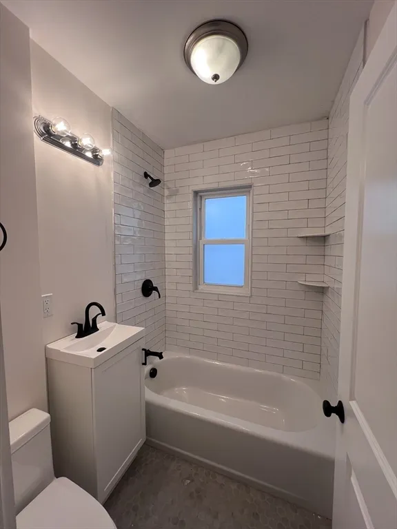 2 bed, 1 bath apartment for rent at 69 Jaques Unit 2, Somerville — photo 16 of 19