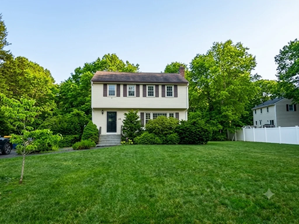 3 bed, 1 bath apartment for rent at 69 Montgomery Dr, Plymouth — photo 1 of 15