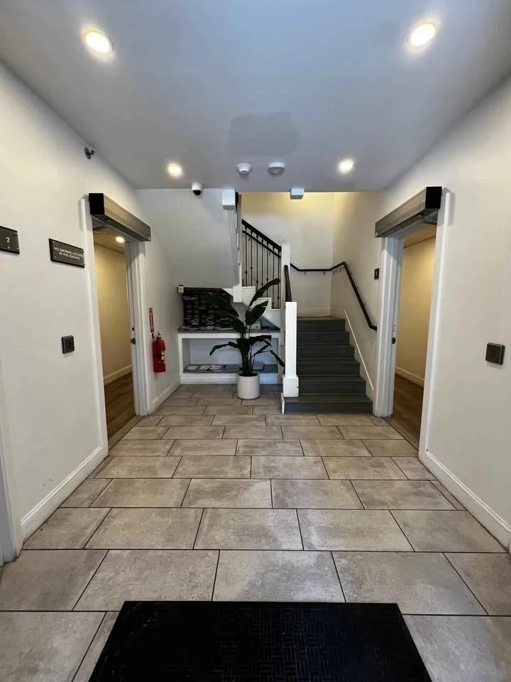 Studio bed, 4+ bath apartment for rent at 69 N Common St Unit 39, Lynn — photo 7 of 9