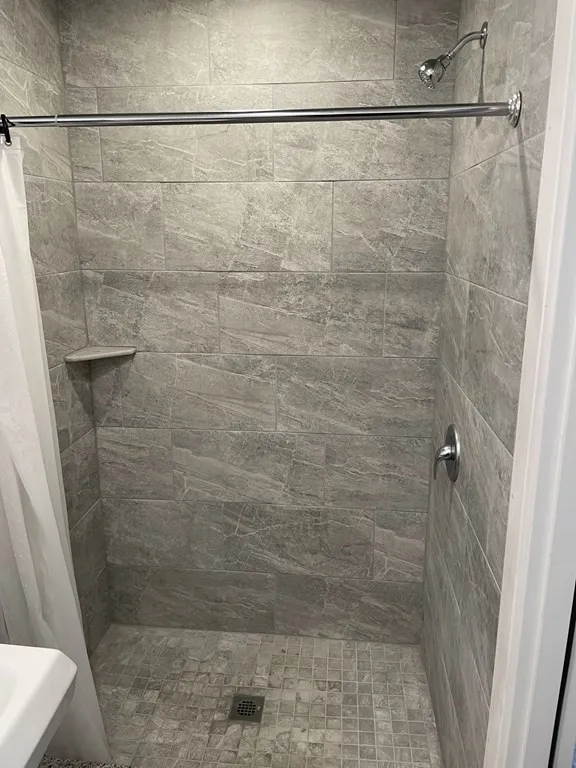 Studio bed, 4+ bath apartment for rent at 69 North Common Unit 5, Lynn — photo 18 of 22
