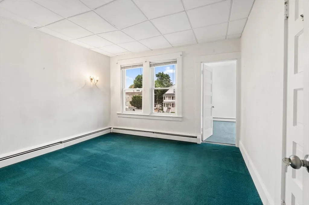 4 bed, 1 bath apartment for rent at 69 Nesmith Unit 69, Lawrence — photo 12 of 13