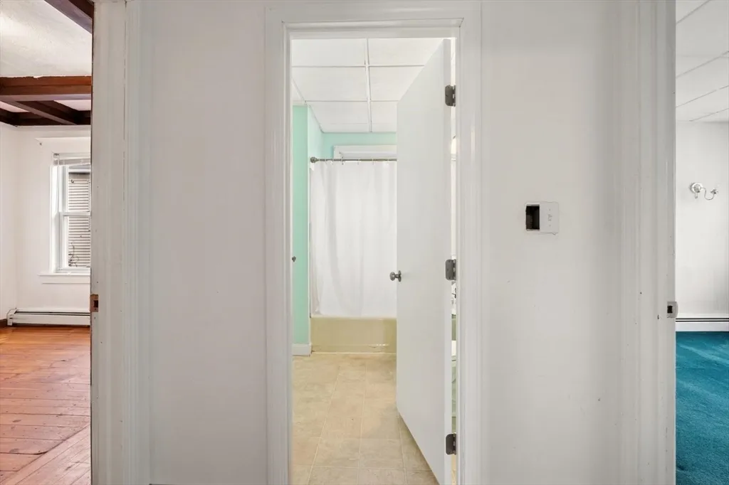 4 bed, 1 bath apartment for rent at 69 Nesmith Unit 69, Lawrence — photo 8 of 13