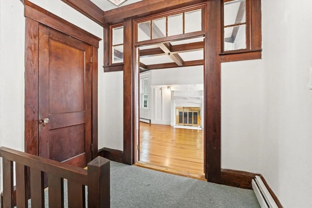 4 bed, 1 bath apartment for rent at 69 Nesmith Unit 69, Lawrence — photo 2 of 13