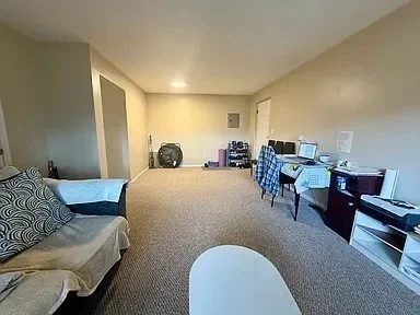 1 bed, 1 bath apartment for rent at 69 Newton St Unit 3, Waltham