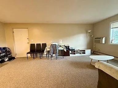 1 bed, 1 bath apartment for rent at 69 Newton St Unit 3, Waltham — photo 10 of 11