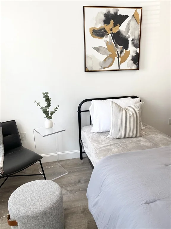 Studio bed, 1 bath apartment for rent at 69 North Common St Unit 35, Lynn — photo 10 of 17