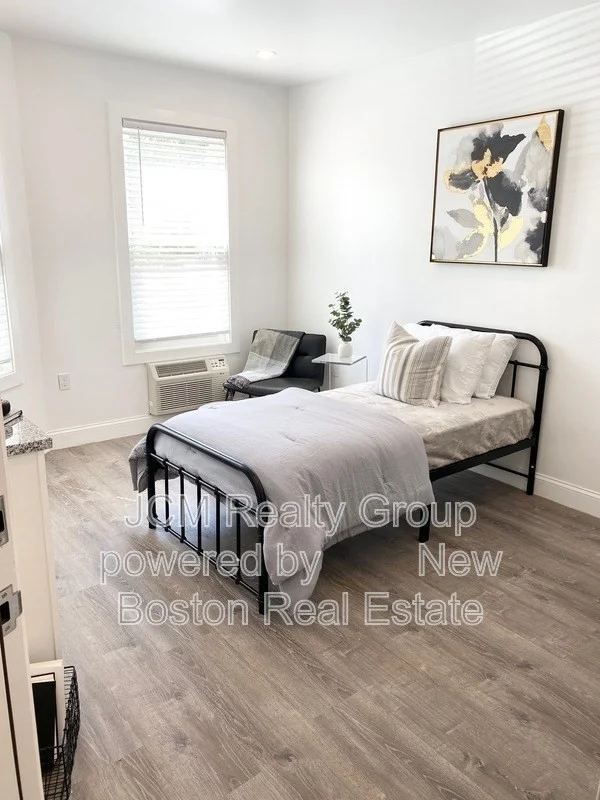 Studio bed, 1 bath apartment for rent at 69 North Common Unit 23, Lynn — photo 2 of 6