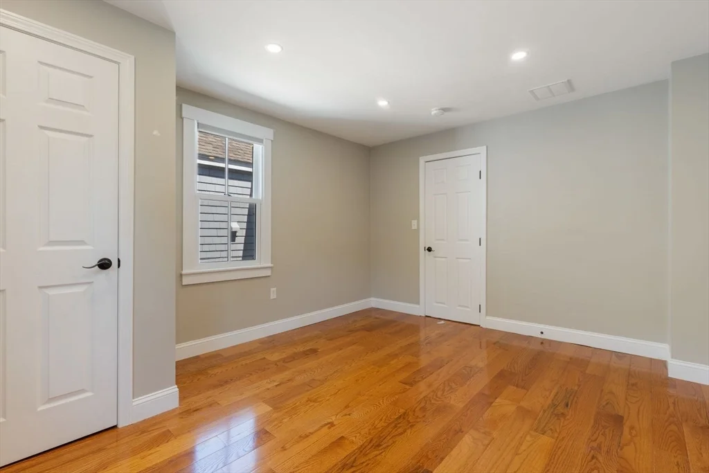 2 bed, 1 bath apartment for rent at 69 North St Unit 69, Hingham — photo 9 of 15