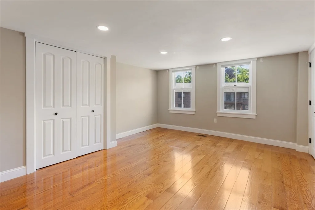 2 bed, 1 bath apartment for rent at 69 North St Unit 69, Hingham — photo 5 of 15