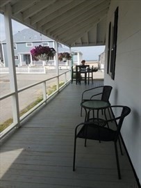 3 bed, 1 bath apartment for rent at 69 Ocean St Unit 69, Marshfield — photo 3 of 7