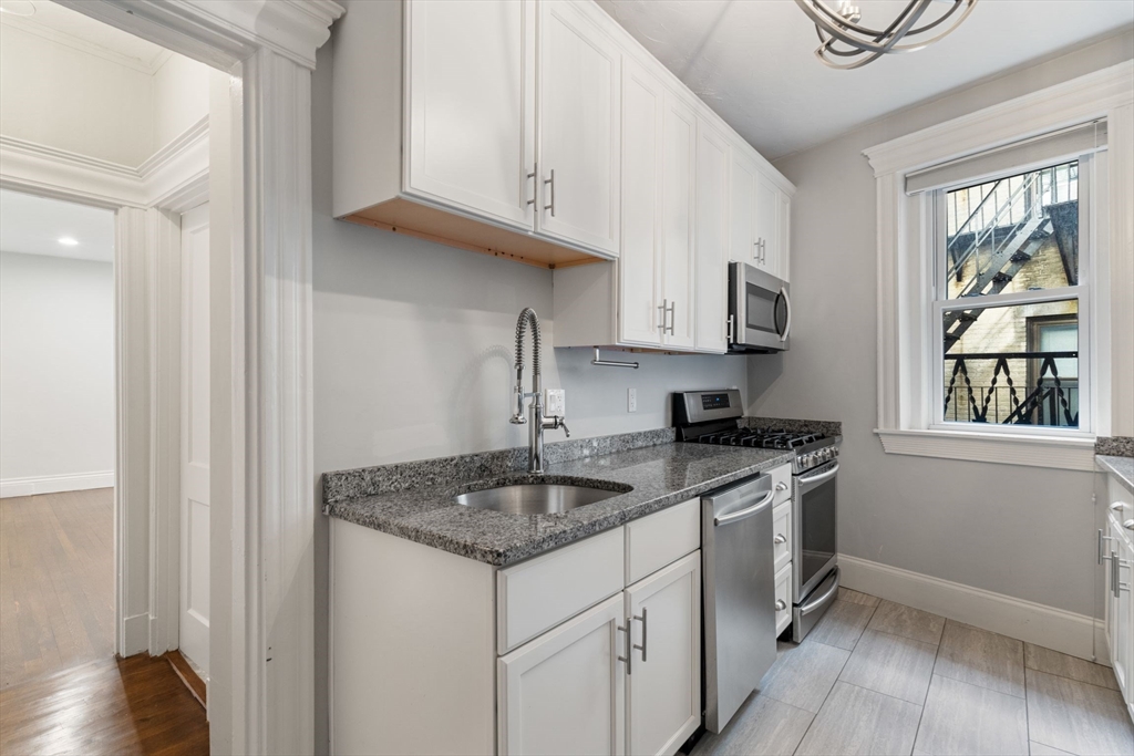 1 bed, 1 bath apartment for rent at 69 Park Dr Unit 8, Boston — photo 6 of 10