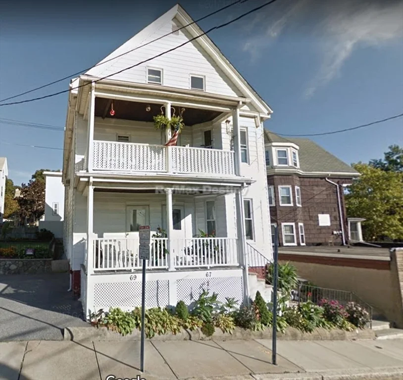 4 bed, 1 bath apartment for rent at 69 Partridge Ave Unit 2, Magoun Square — photo 4 of 17