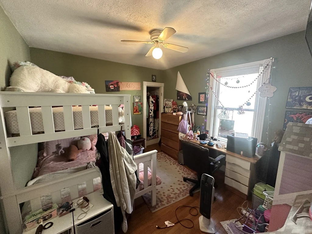 4 bed, 1 bath apartment for rent at 69 Partridge Ave Unit 2, Magoun Square — photo 10 of 17