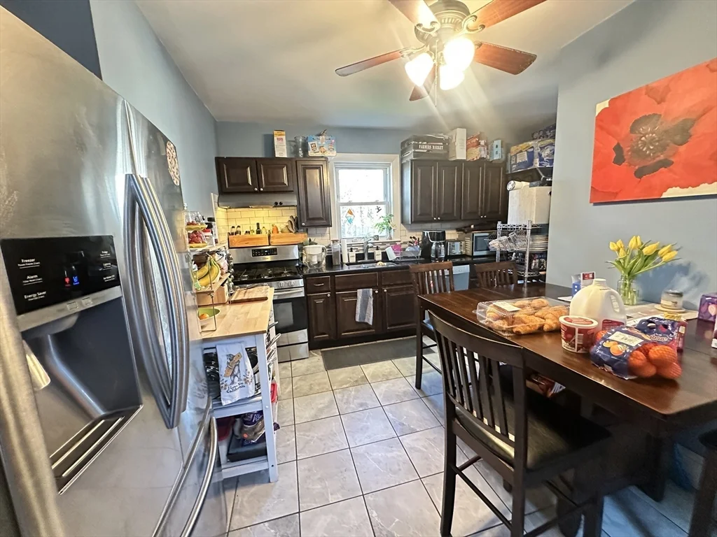 4 bed, 1 bath apartment for rent at 69 Partridge Ave Unit 2, Magoun Square — photo 5 of 17