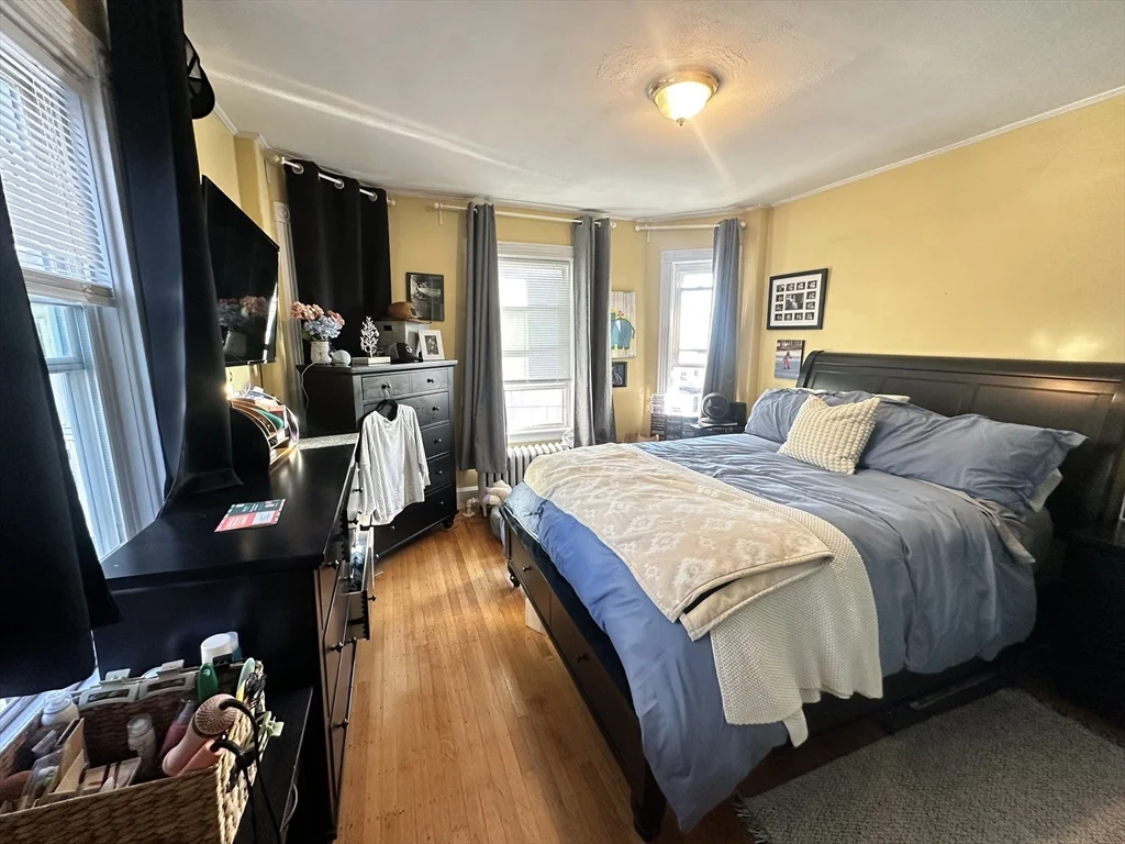 4 bed, 1 bath apartment for rent at 69 Partridge Ave Unit 2, Magoun Square — photo 7 of 17