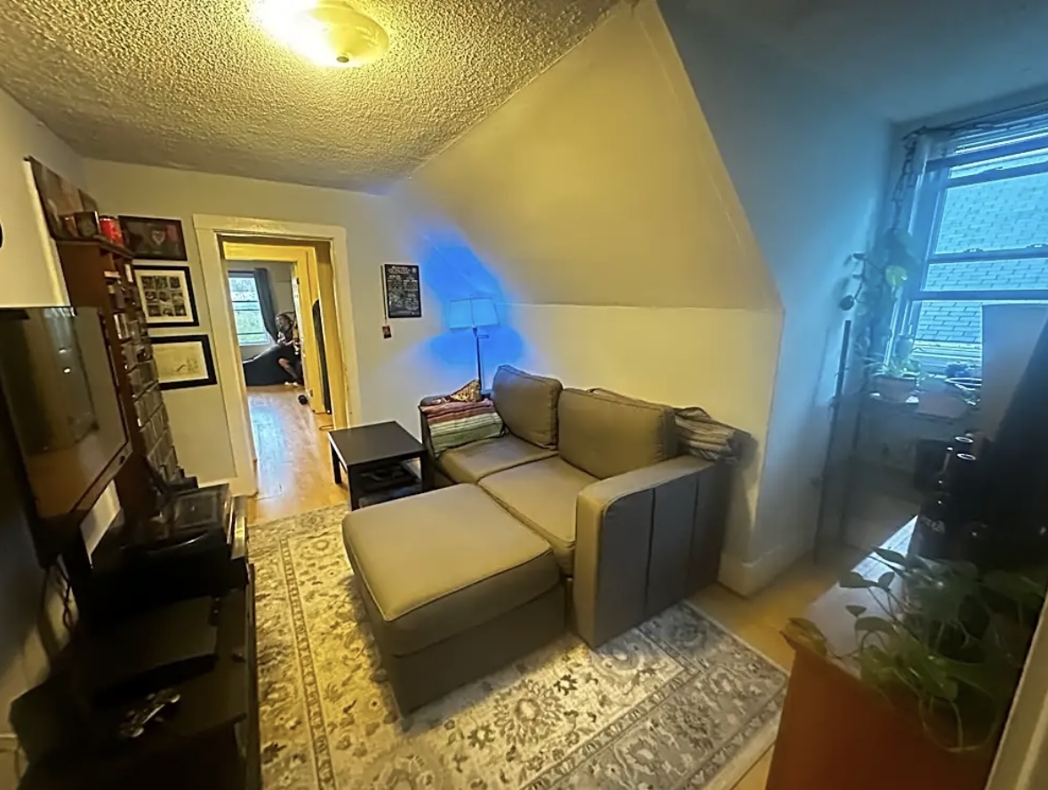 1 bed, 1 bath apartment for rent at 69 Partridge Ave Unit 3a, Magoun Square — photo 2 of 11
