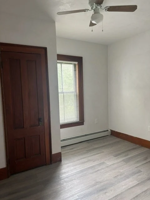 3 bed, 1 bath apartment for rent at 69 Petersham Rd Unit B, Hardwick — photo 13 of 14