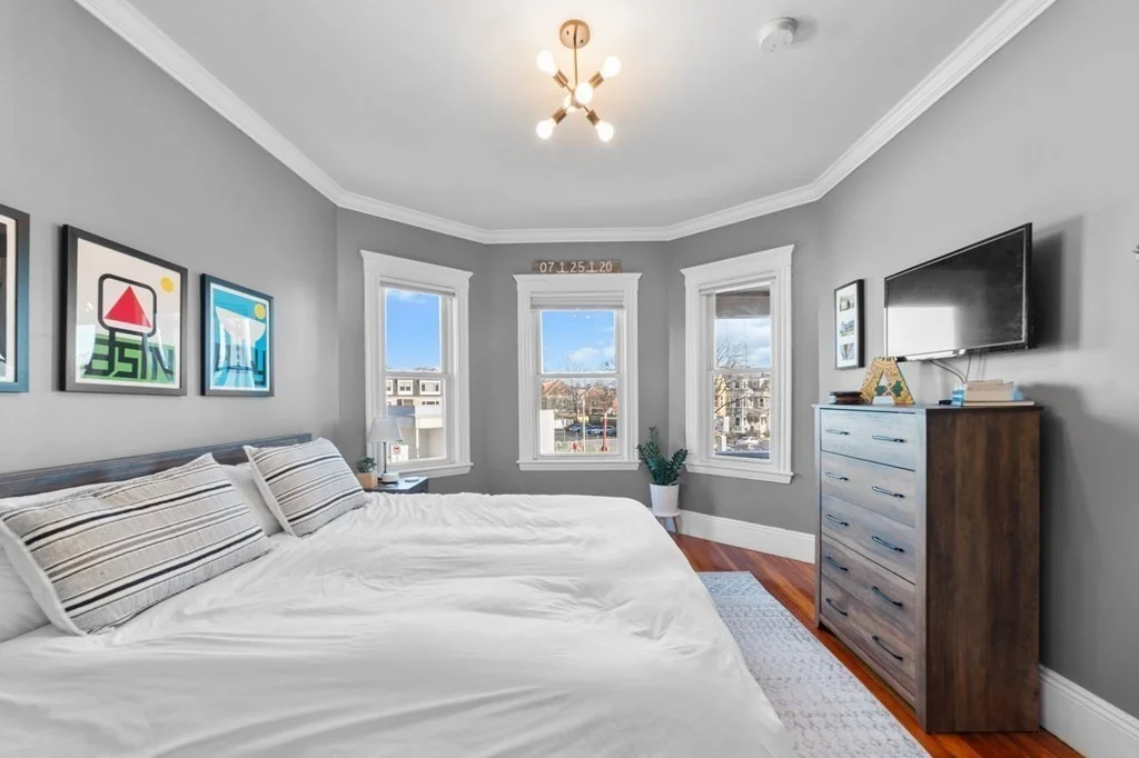2 bed, 1 bath apartment for rent at 69 Pleasant St Unit 2, Dorchester — photo 8 of 15