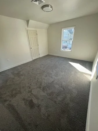 3 bed, 1 bath apartment for rent at 69 Prescott St Unit 2, Lancaster — photo 4 of 6