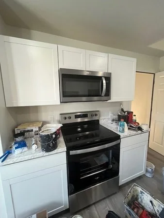 3 bed, 1 bath apartment for rent at 69 Prescott Unit 1, Lancaster — photo 6 of 8
