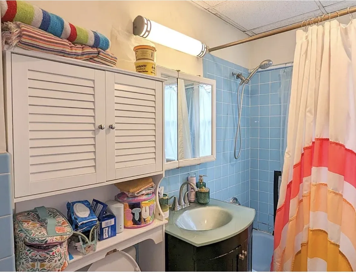 2 bed, 1 bath apartment for rent at 69 Prichard Ave Unit 1, Powder House Square — photo 17 of 17