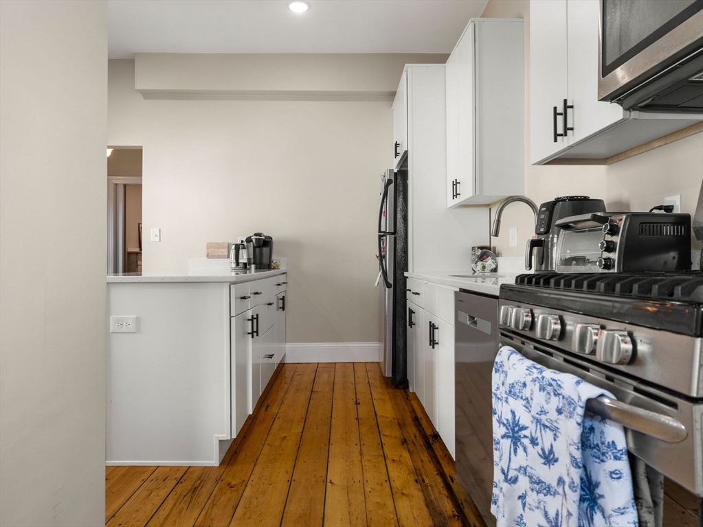 2 bed, 1 bath apartment for rent at 69 Putnam St Unit 2, East Boston — photo 3 of 16