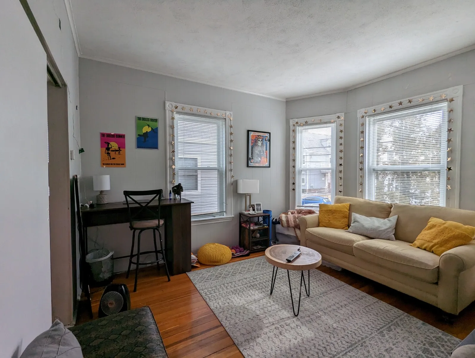 1 bed, 1 bath apartment for rent at 69 Raymond Ave Unit 1, Teele Square — photo 2 of 16